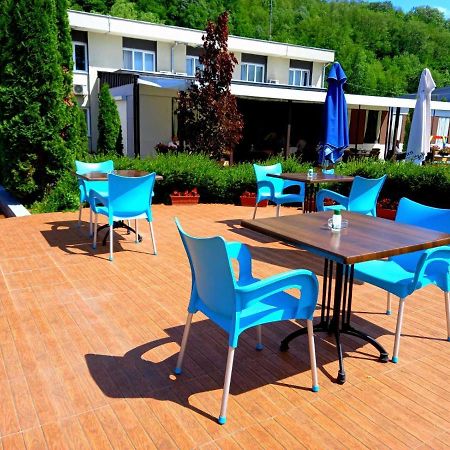 Hotel Drinska Lasta Ljubovija Екстер'єр фото