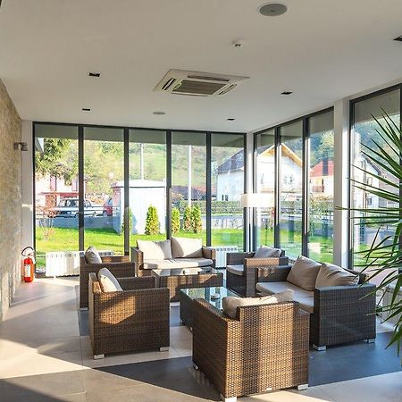Hotel Drinska Lasta Ljubovija Екстер'єр фото