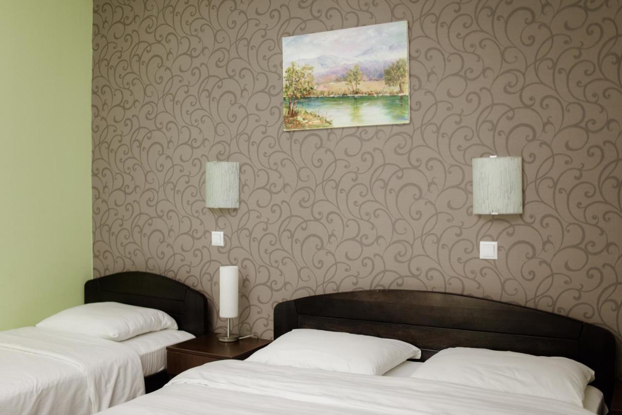 Hotel Drinska Lasta Ljubovija Екстер'єр фото