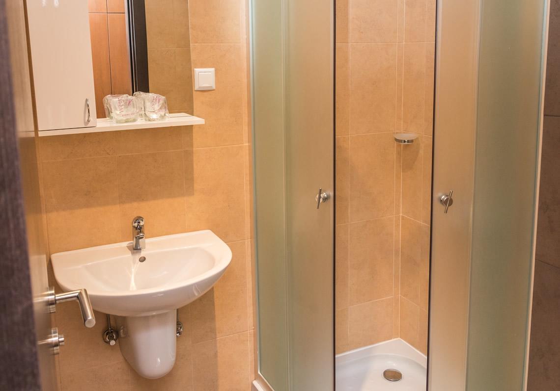 Hotel Drinska Lasta Ljubovija Екстер'єр фото