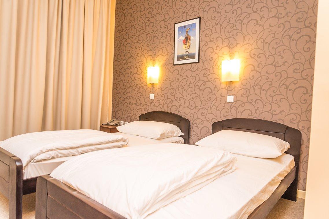 Hotel Drinska Lasta Ljubovija Екстер'єр фото